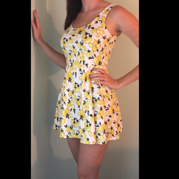 h and m lemon dress
